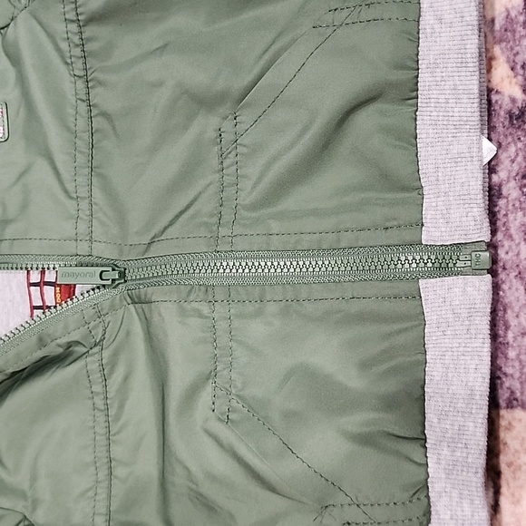 Mayoral boy zipper up think jacket with hood - Picture 3 of 7